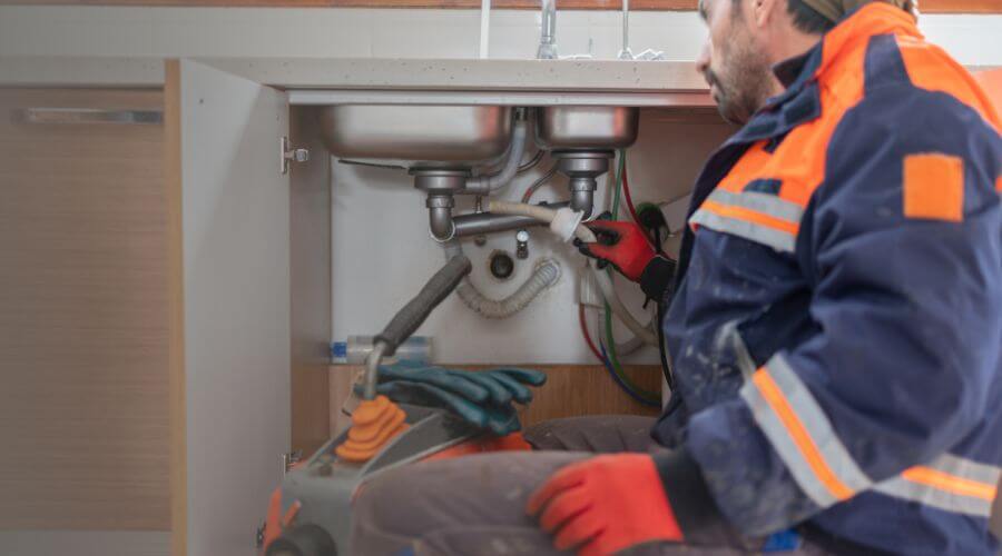 Local annual plumbing maintenance in Owaneco, IL